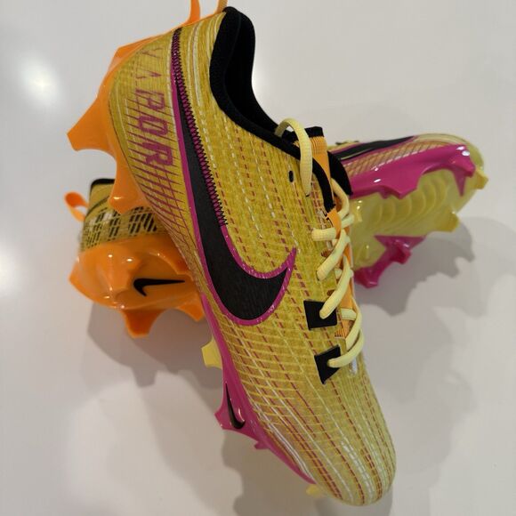 NIKE VAPOR EDGE Speed 360 2 FOOTBALL CLEATS  FZ6209-800 SIZE 10.5 Unreleased
